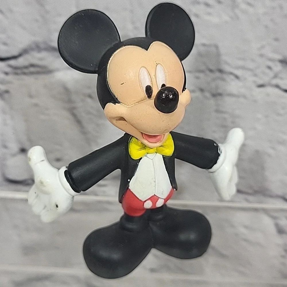 Disney Characters Lot Of 7 Figures Crossleg Goofy Pluto Minnie Mickey Mouse‎
